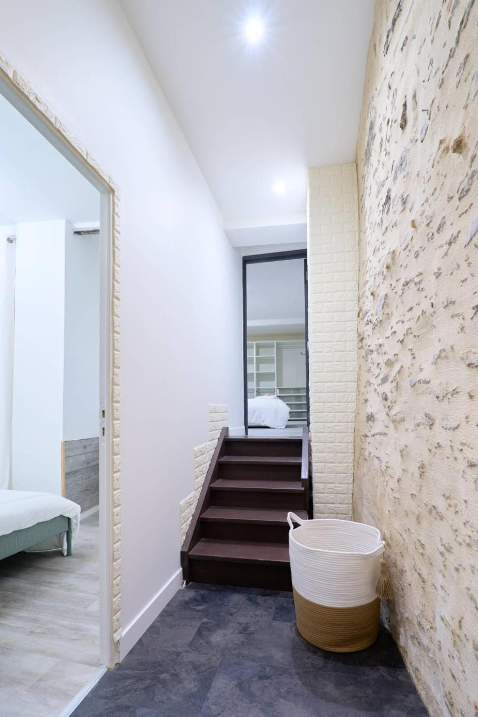 Appartamento La Loge Des Carmelites Coeur De Nantes Wifi Esterno foto
